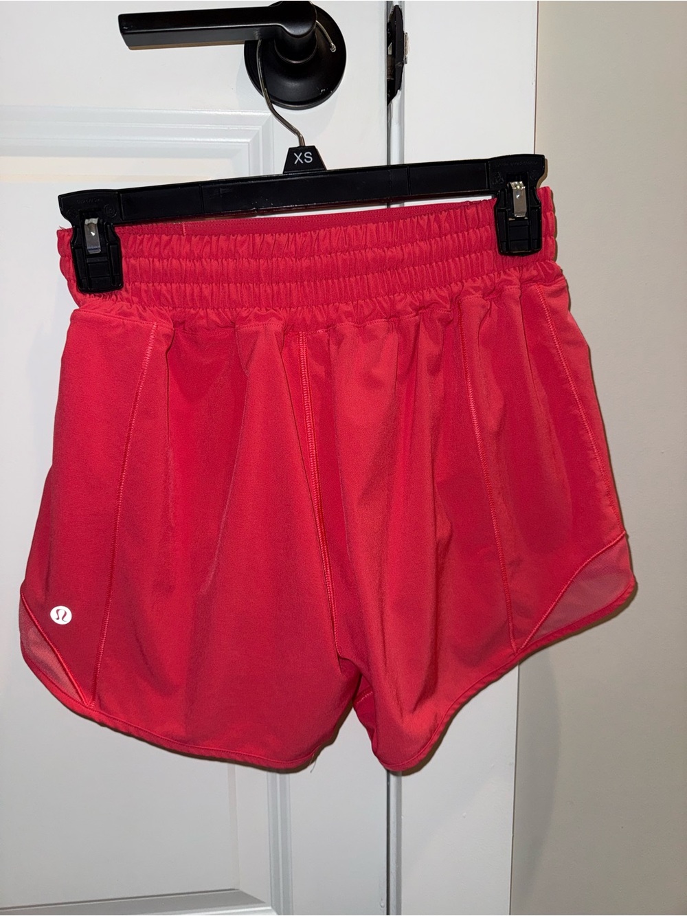 lululemon athletica hotty hot 4 inch shorts - watermelon